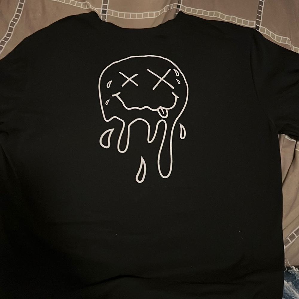 Black shirt with details
